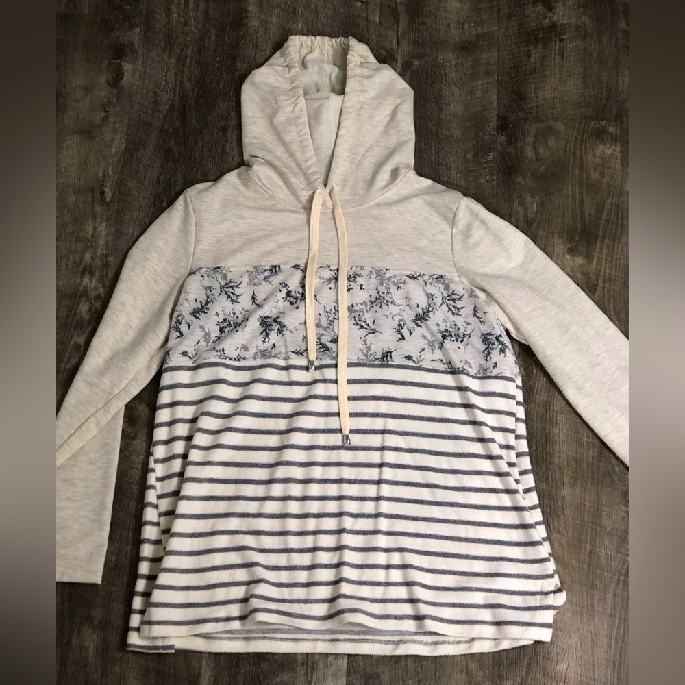 Women’s hoodie